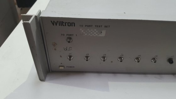 WILTRON SM5144 10端口测试装置，带选项3（RBD5.2）。