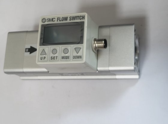 SMC PFA703H-10-68 DIGITALER DURCHFLUSSSCHALTER (BR4.6b7)