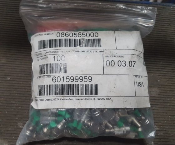 100 PCS MOLEX 860565000 CONNECTOR