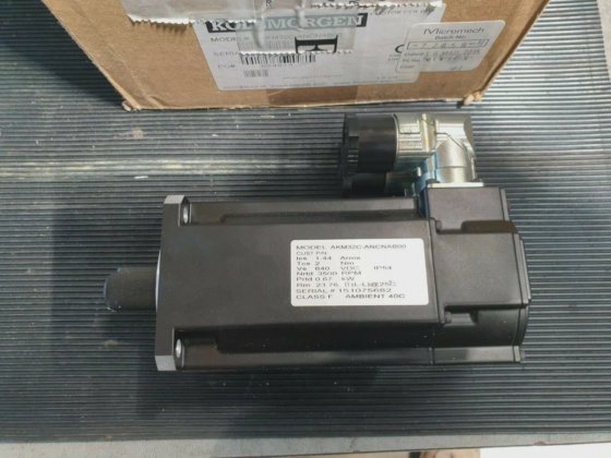 KOLLMORGEN AKM32C-ANCNAB00 SERVO MOTOR (r3s7.7)