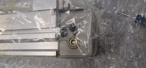 smc my1c32-160l 凸轮从动件导向型