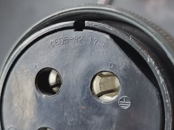 DDK CE05-32-17SF 航空机器人电源插头（R5S3.3）