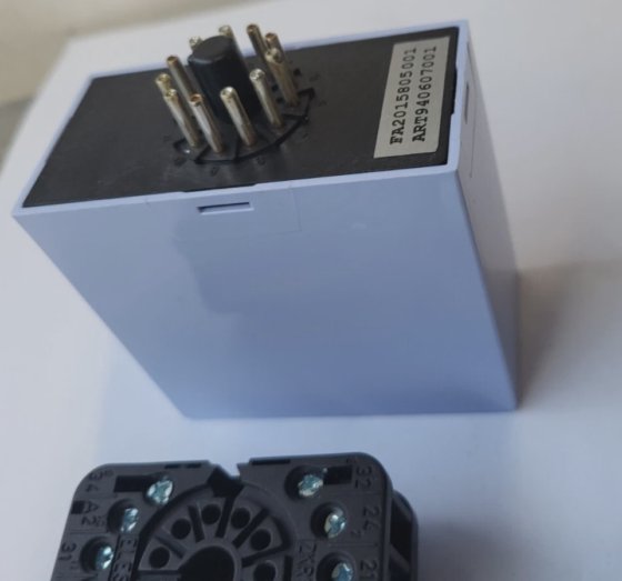 TELSONIC CC-100 CUTTING CONTROLLER (in8s1b2)