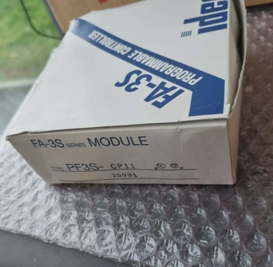 IDEC PF3S-CP11 ANALOG INPUT MODULE