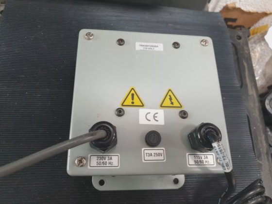 TRANSFORMADOR HOFFMANN 230V 3A -