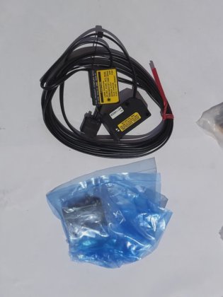 KEYENCE LV-H35 激光传感器 (IN21S3B1)