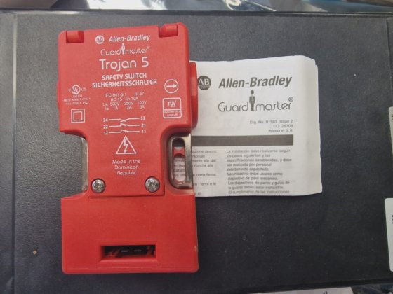 Allen Bradley，Guardmaster，安全联锁开关，440K-T11118