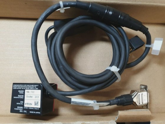 キーエンス SR-700 超小型1次元および2次元コードリーダー。送料無料