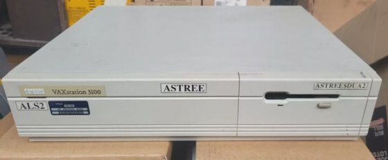 DIGITAL VAXstation 3100