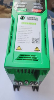 CONTROL TECHNIQUES COMMANDER C200