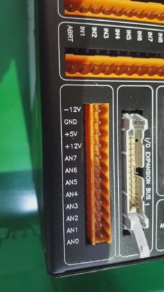 Galil DMC-740-PSX 4轴运动控制器（BR5.6B3）。