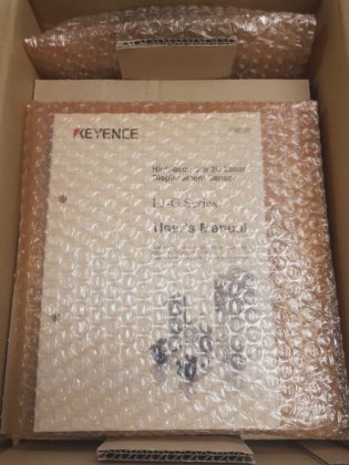 KEYENCE LJ-G5001P 激光位移传感器控制器净价 4000 欧元。