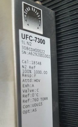 Horibastec ufc-7300 质量流量系统 (in23s1b2)