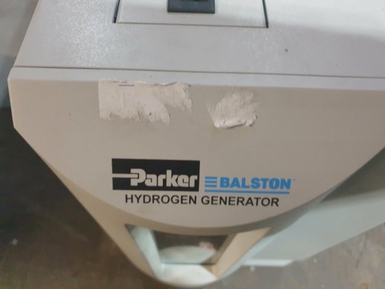 Parker Balston h2pd-150-220 氢气发生器