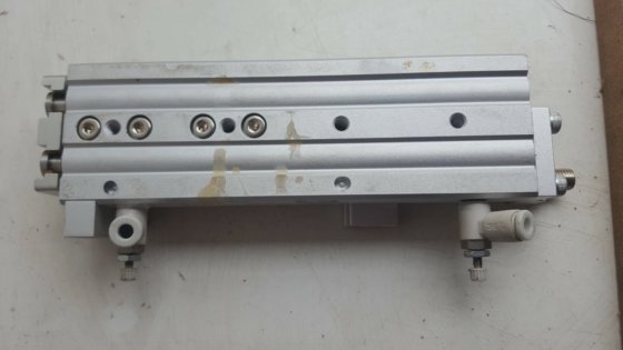 SMC MXQ12-75A SLIDE TABLE (IN9S1B2)