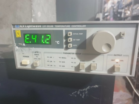 ILX LIGHTWAVE LDT-5910B 温度控制器 (R1S14.6)