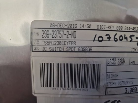 德州仪器模拟开关 IC TS5A12301EYFPR。新批量 3000 件