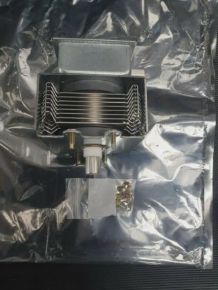 日立 2M121A マグネトロン (R4S9.6B1)