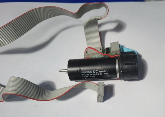 MAXON 44.025.000-00.07-040 MOTOR DC COM