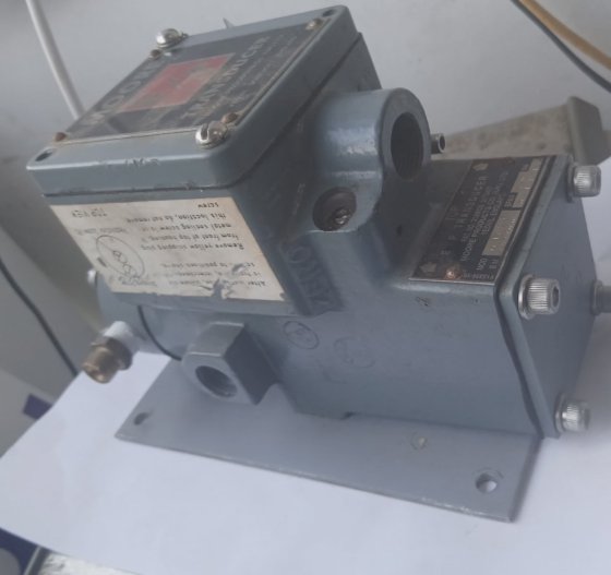 MOORE 77-16 77-16B2X TRANSDUTOR (BRA.1)