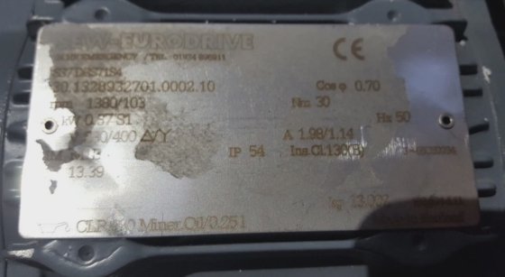 SEW-EURODRIVE S37DRS71S4 减速电机（BR2.1B2）