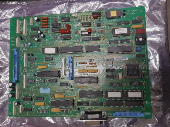 AA600用バリアン制御ボード 02-101250-90 .FEDEX発送