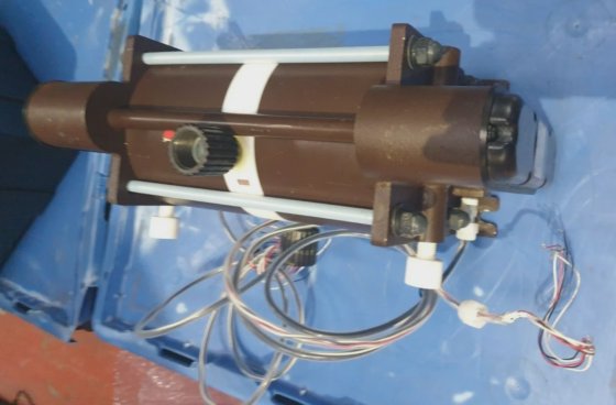 IWAKI FF-20HT气动驱动波纹管泵 (rbd2.1b2)