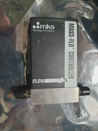 MKS MASS-FLOW CONTROLLER 1179A52CR1BV (IN37S3B4)