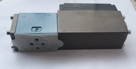 博世 0831006003 方向控制阀 (BR3.6B8)