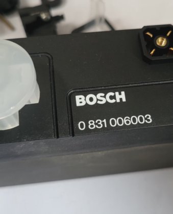 博世 0831006003 方向控制阀 (BR3.6B8)