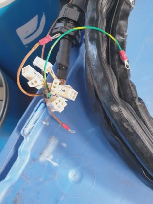 ヒラタロボット電源ケーブル（R3S9.3）