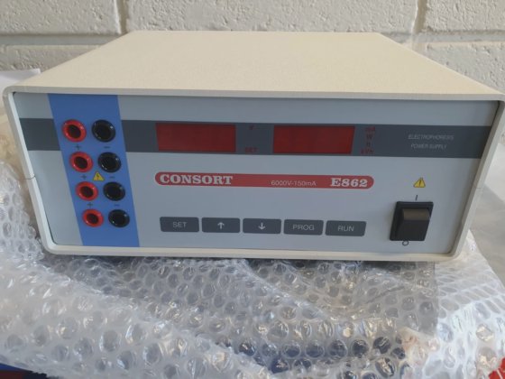 CONSORT エレクトロフォレシス電源 E862 6000v-150mA