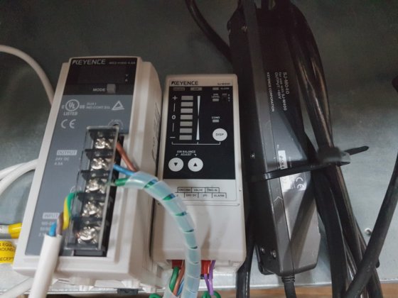 Keyence SJH-Series Static Sensing Ionizer