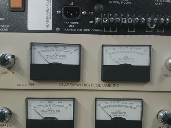 格拉斯曼EH系列100瓦稳压高压直流电源。联邦快递发货