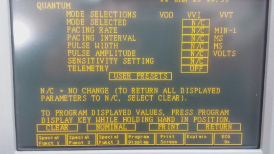 带触摸屏的Planar MD640.400-50.唯一通电的是:)