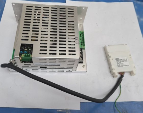 OMRON E5ZR-U08TC01-A TEMPERATURE CONTROLLER (R4S2.3)