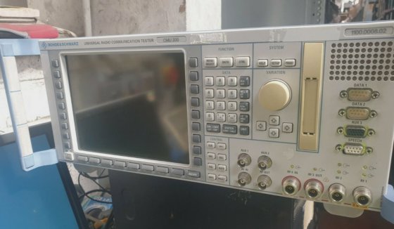 ローデ・シュワルツ cmu200 1100.0008.02 ユニバーサル ラジオ