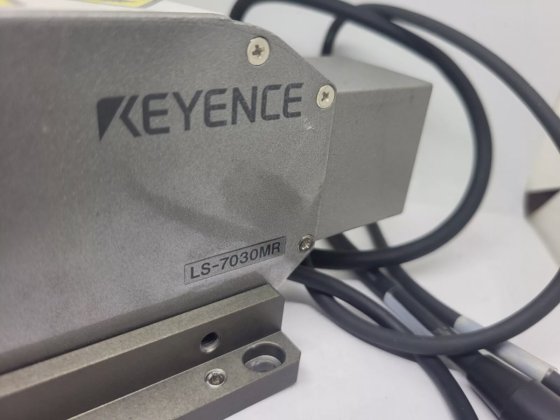 KEYENCE LS-7030MR DIGITALE MIKROMETERSCHRAUBE (BR1.6B5)