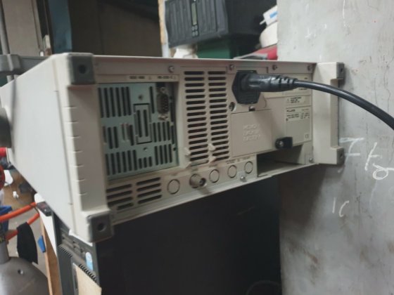 FLUKE PM3082 オシロスコープ（AUC）