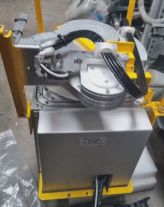 川崎ロボット TS310A-D524S インデクサハンドリングユニットロボット (モーターシェルフ)