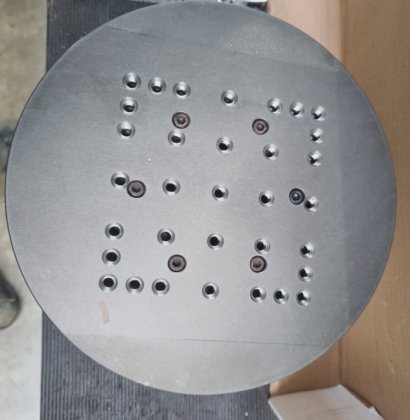 航空技术公司ADR200-10-R10旋转台（BR6.1）。