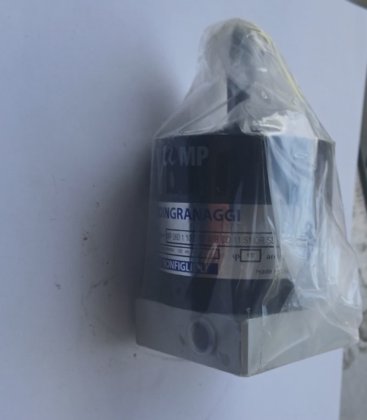 BONFIGLIOLI TECNOINGRANAGGI MP060110STD40BCD11S1ORSBKE MPB1010S0001 CAMBIO