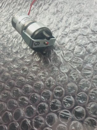 THOMAS G24/02EB 无油旋片压缩机/真空泵 (IN6S1)