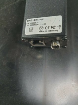 BASLER A641F工业相机，带COMPUTAR 55毫米电传镜头（IN29S1B3）。