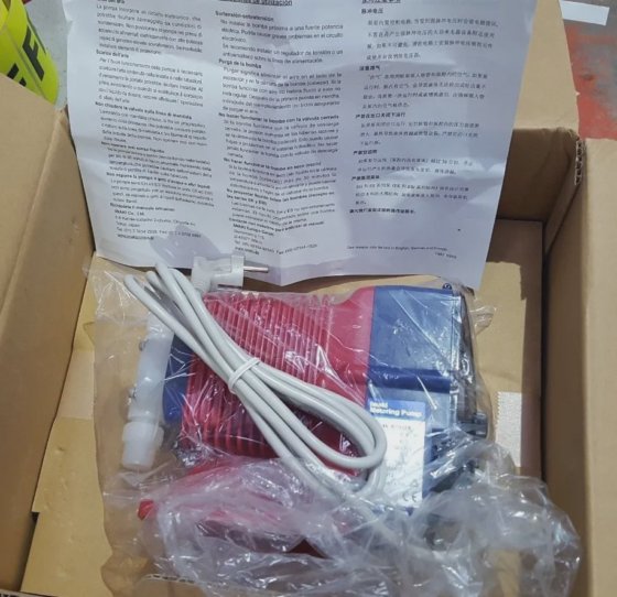 イワキ EEWN-B21Fcer メータリングポンプ (BR6.4)