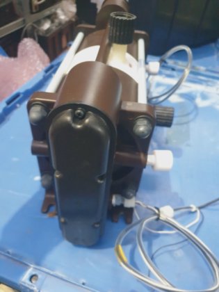 IWAKI FF-20BT1气动驱动波纹管泵 (rbd2.1b2)