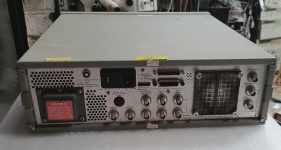 HP AGILENT 3325B HPシンセサイザ・ファンクション・ジェネレータ（br4.3）