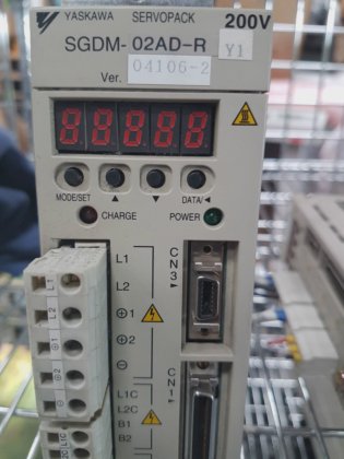 安川サーボパックユニット、SGDM-02AD-RY1 追跡付き送料無料。