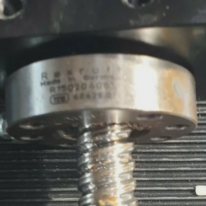 REXROTH R150204085 滚珠螺母，位于 560 毫米蜗杆上（IN31S3）