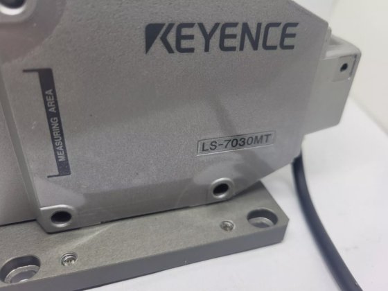 KEYENCE LS-7030MT DIGITALE MIKROMETERSCHRAUBE (BR1.6B5)